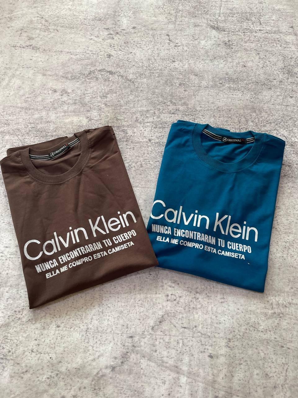 تی شرت یقه گرد نخ پنبه طرح Calvin klein